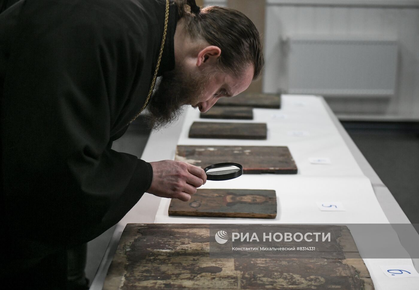Спасенные иконы в Мелитопольском краеведческом музее