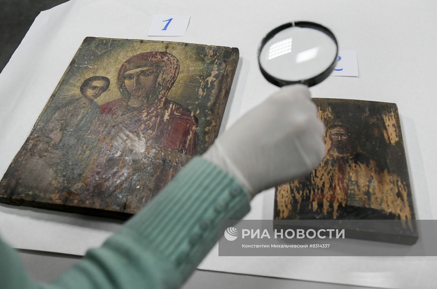 Спасенные иконы в Мелитопольском краеведческом музее