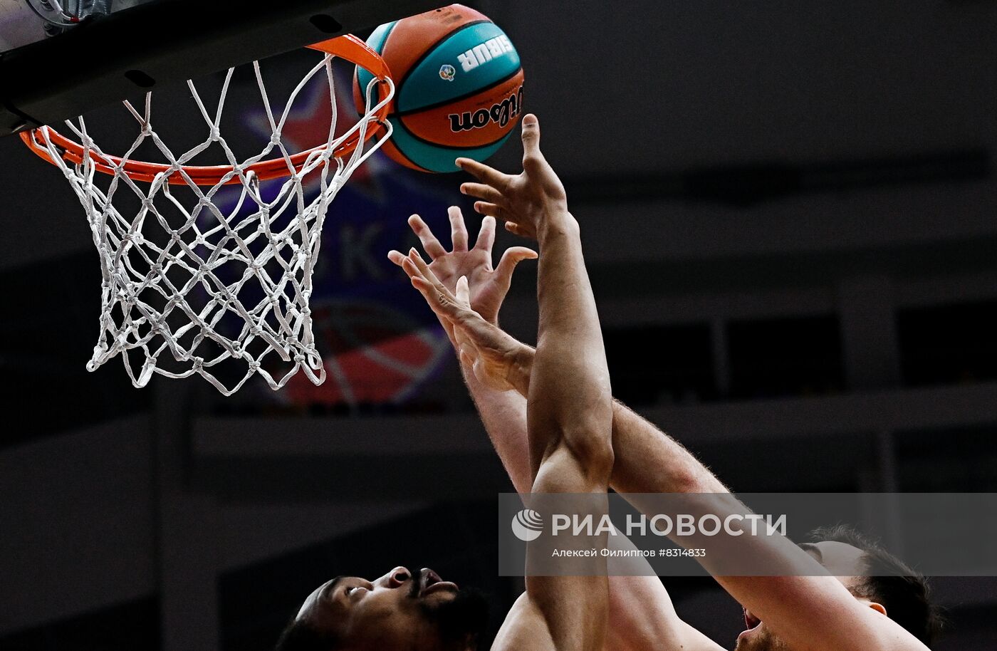 Баскетбол. Единая лига ВТБ. Матч ЦСКА - УНИКС