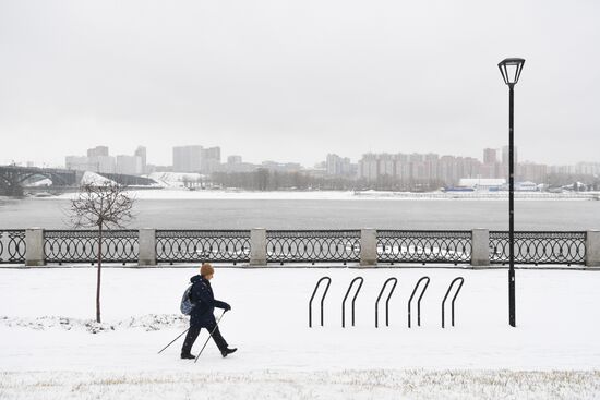 Снег в Новосибирске