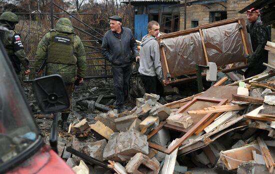 Последствия обстрелов Донецка