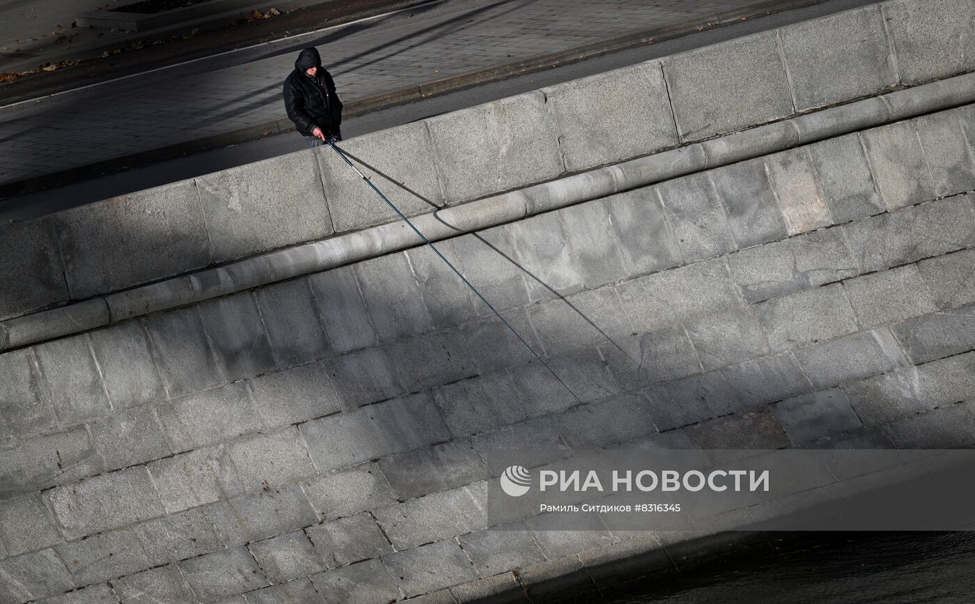 Теплая погода в Москве