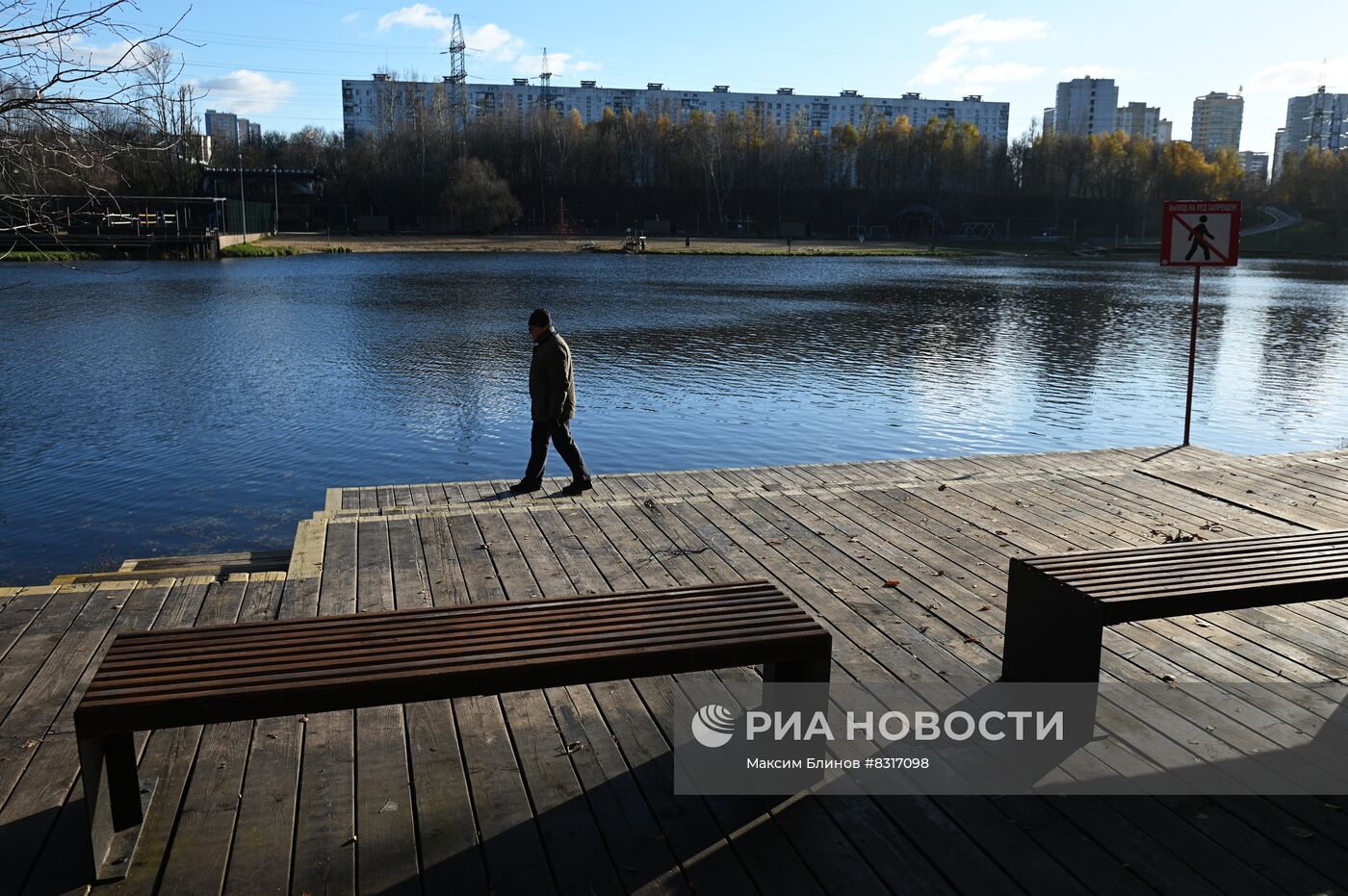 На набережной канала имени Москвы завершились работы по благоустройству