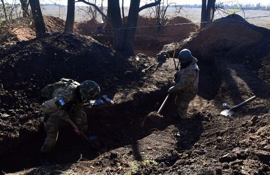 Военнослужащие ЮВО на позициях на Запорожском направлении