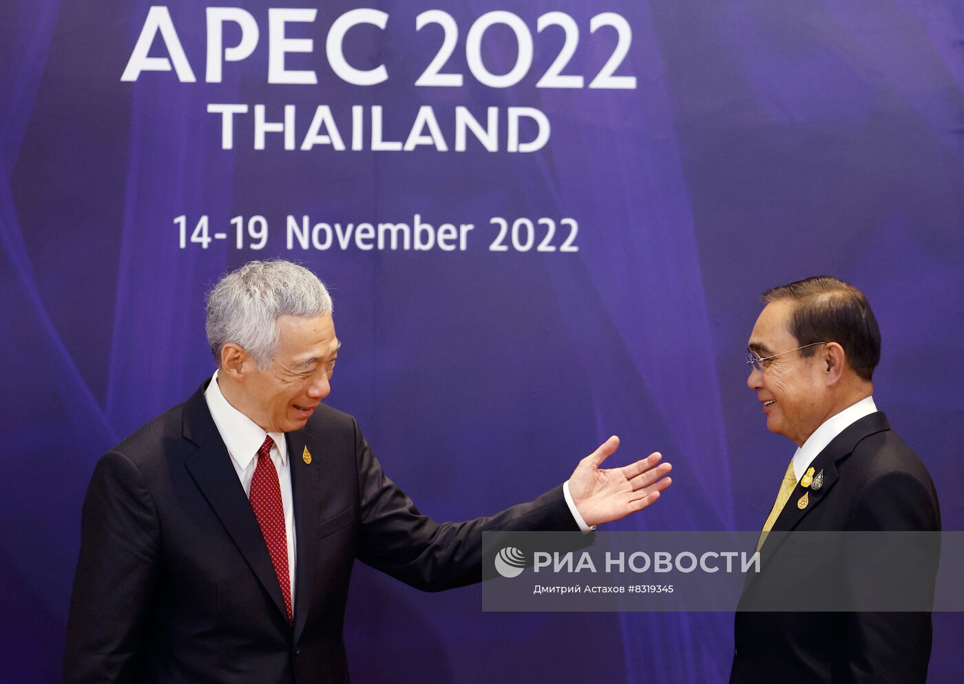 Саммит АТЭС в Таиланде. День второй