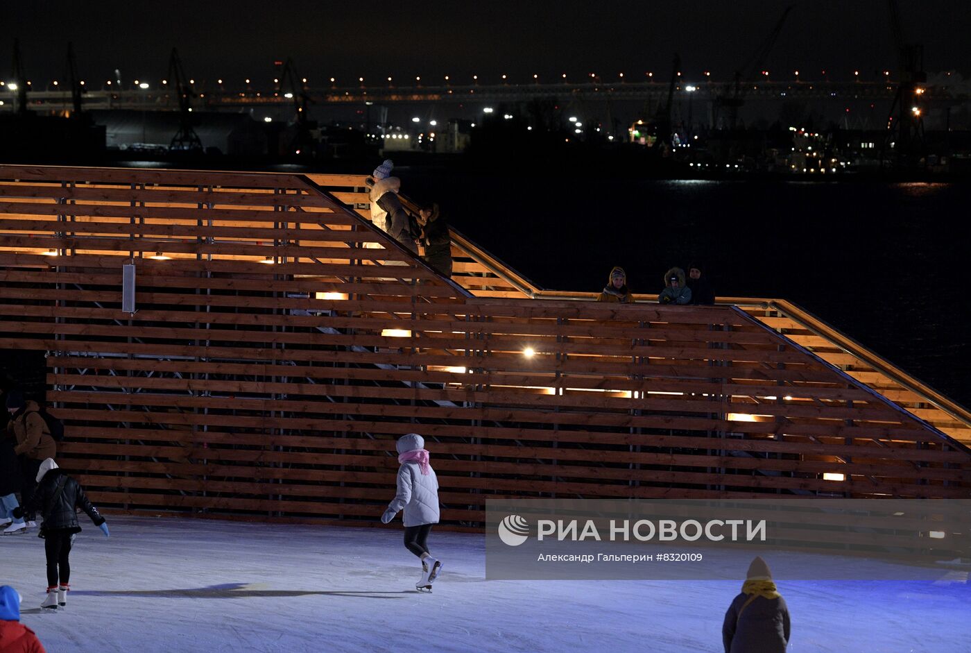 Открытие катков в Санкт-Петербурге