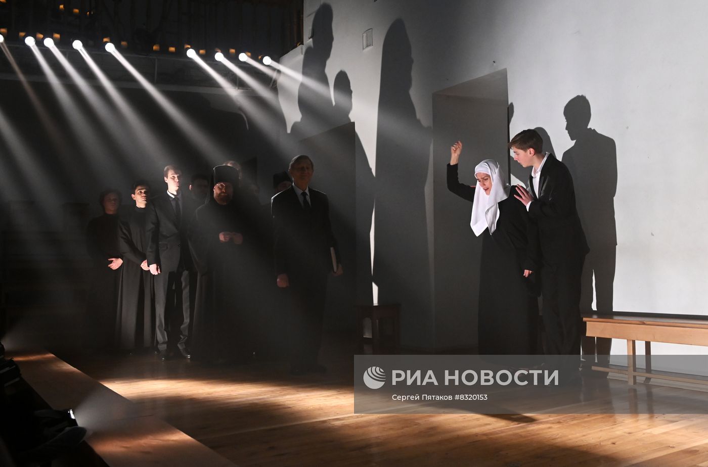 Премьера спектакля "Скоморох Памфалон"