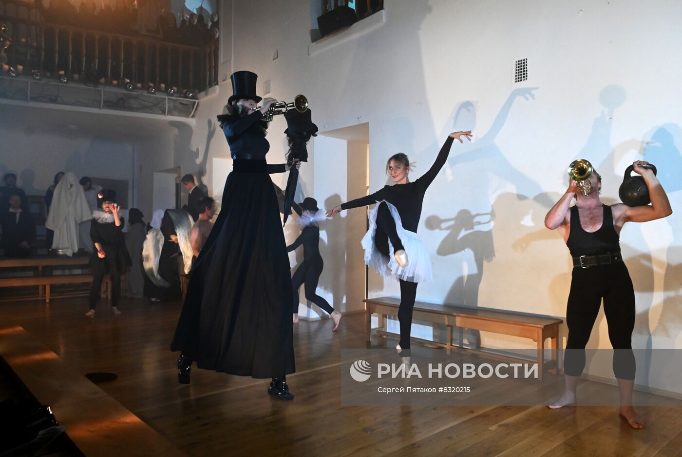 Премьера спектакля "Скоморох Памфалон"