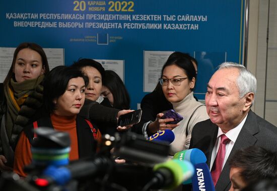 Внеочередные выборы президента в Казахстане