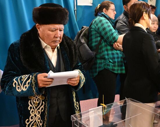 Внеочередные выборы президента в Казахстане