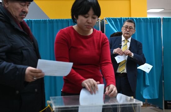 Внеочередные выборы президента в Казахстане