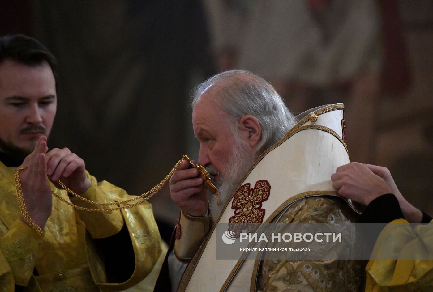 Торжественное богослужение в Храме Христа Спасителя в Москве