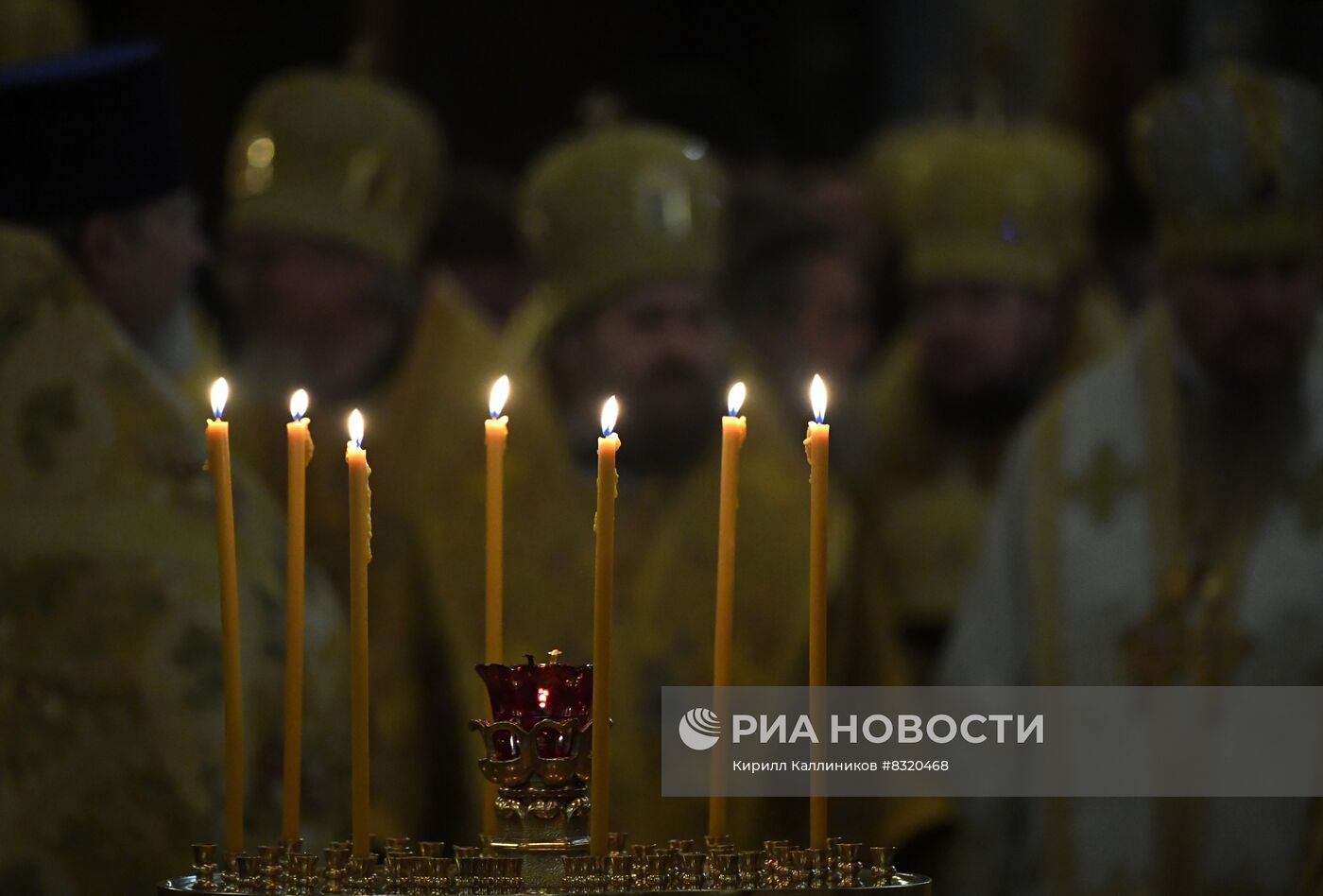 Торжественное богослужение в Храме Христа Спасителя в Москве