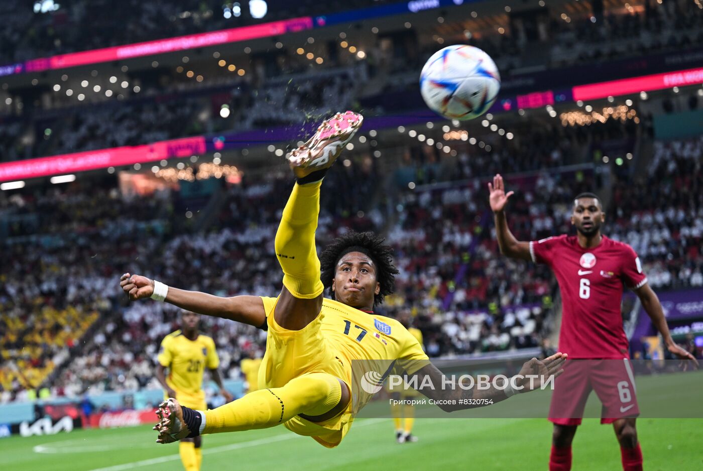 Футбол. Чемпионат мира. Матч Катар - Эквадор