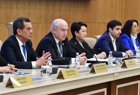 Брифинг ЦИК Казахстана о предварительных итогах выборов президента