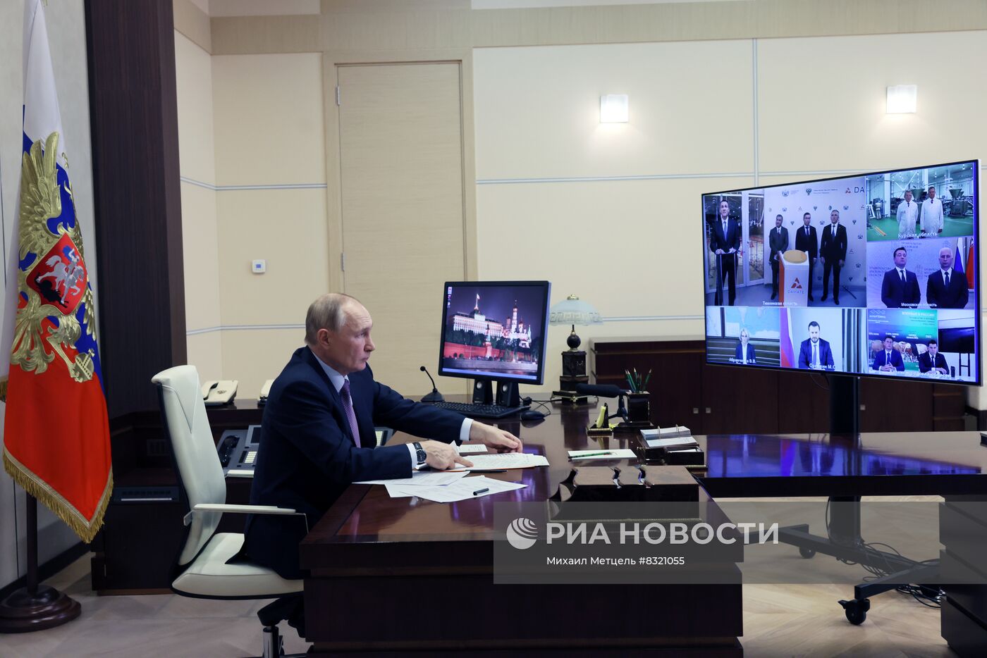 Президент РФ В. Путин провел мероприятие по вопросам развития отечественной селекции и генетики