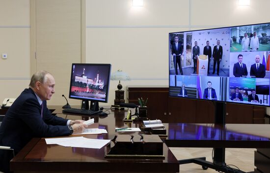 Президент РФ В. Путин провел мероприятие по вопросам развития отечественной селекции и генетики