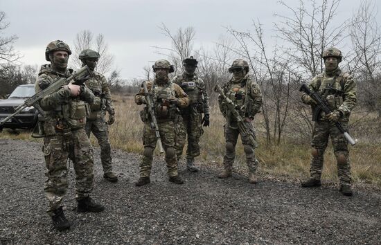 Поставка военной техники батальону имени Судоплатова