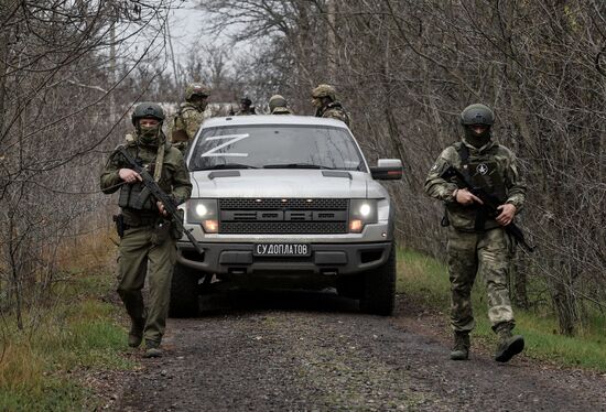 Поставка военной техники батальону имени Судоплатова