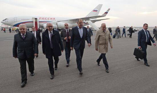 Глава МИД РФ С. Лавров прибыл в Ереван для участия в мероприятиях ОДКБ