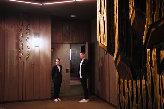 Спектакль "Нежданно-негаданно" в МХАТ им. М. Горького