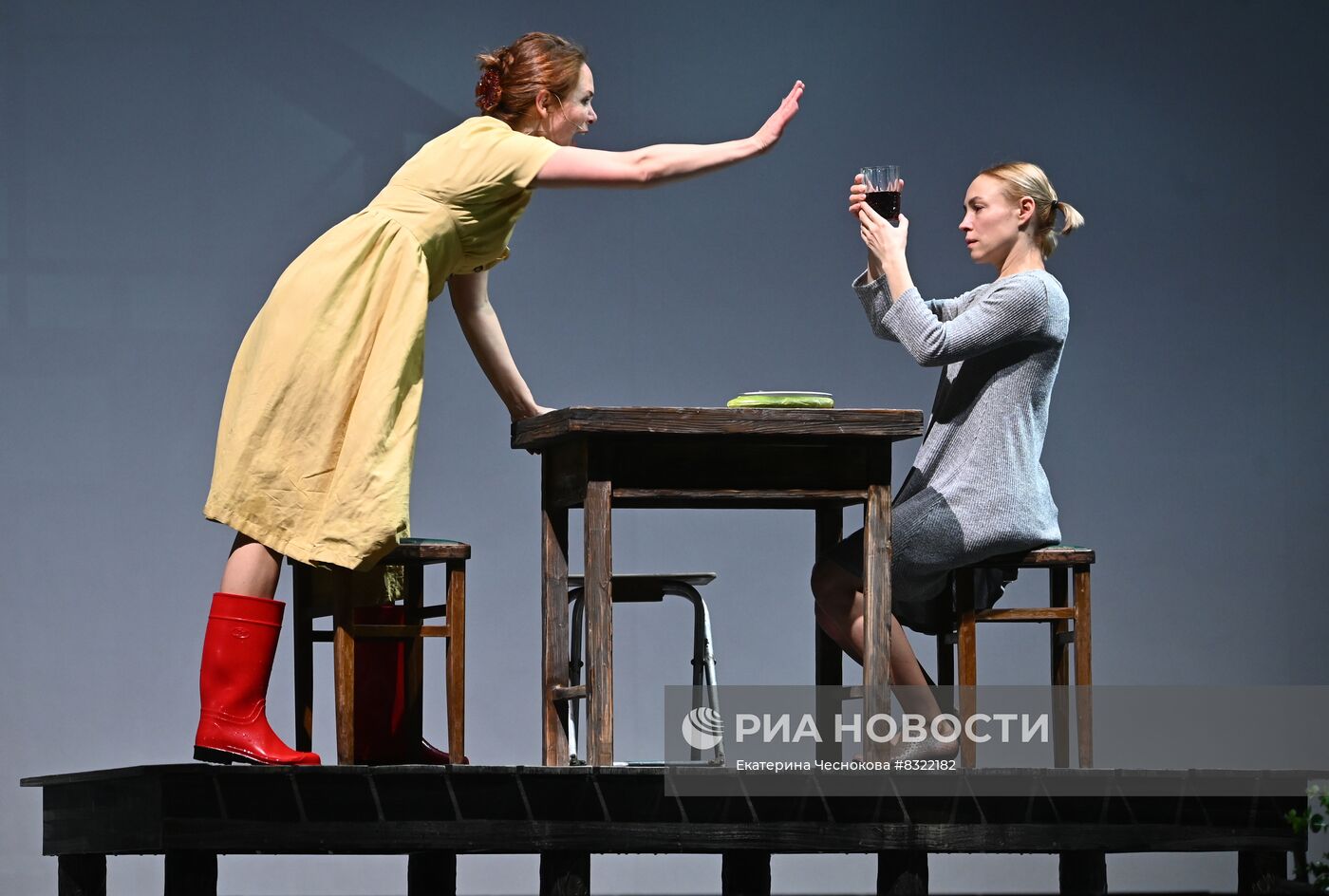 Спектакль "Нежданно-негаданно" в МХАТ им. М. Горького