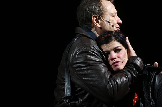 Спектакль "Нежданно-негаданно" в МХАТ им. М. Горького