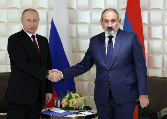 Президент РФ В. Путин принял участие в сессии Совета коллективной безопасности ОДКБ