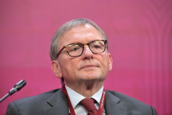 Первый Российский винодельческий форум