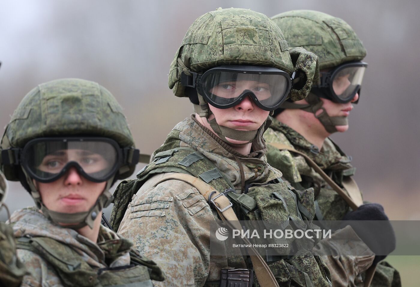 Прохождение психологической полосы морскими пехотинцами в Калининграде Прохождение психологической полосы морскими пехотинцами в Калининграде