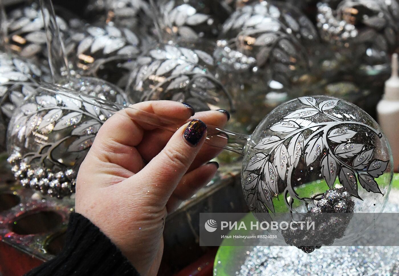 Производство елочных игрушек в Красноярске