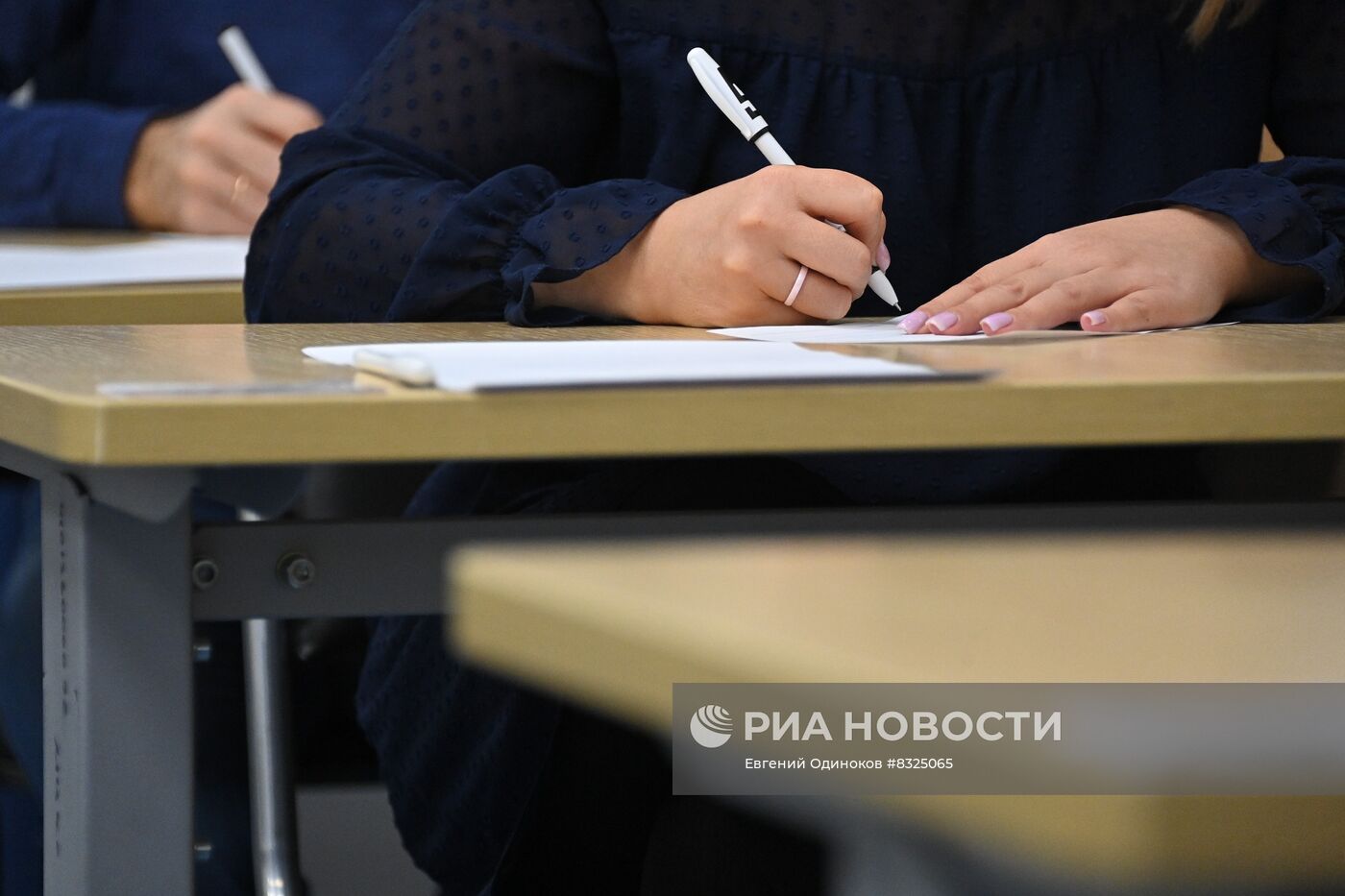 Пробный ЕГЭ для родителей московских старшеклассников