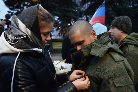 Встреча с освобожденными пленными в ДНР