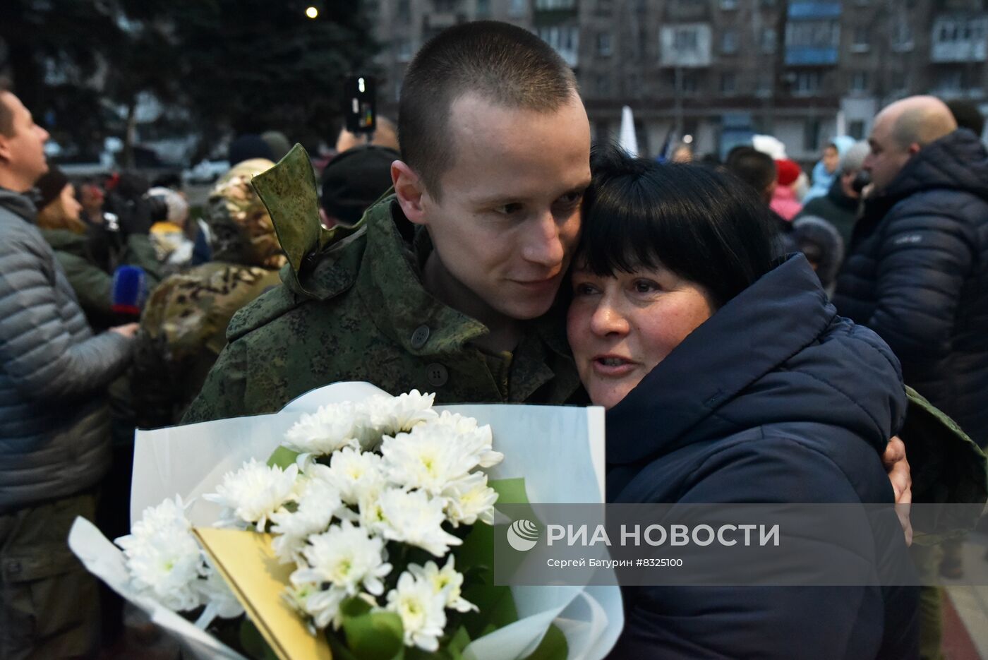 Встреча с освобожденными пленными в ДНР