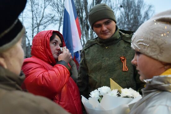 Встреча с освобожденными пленными в ДНР