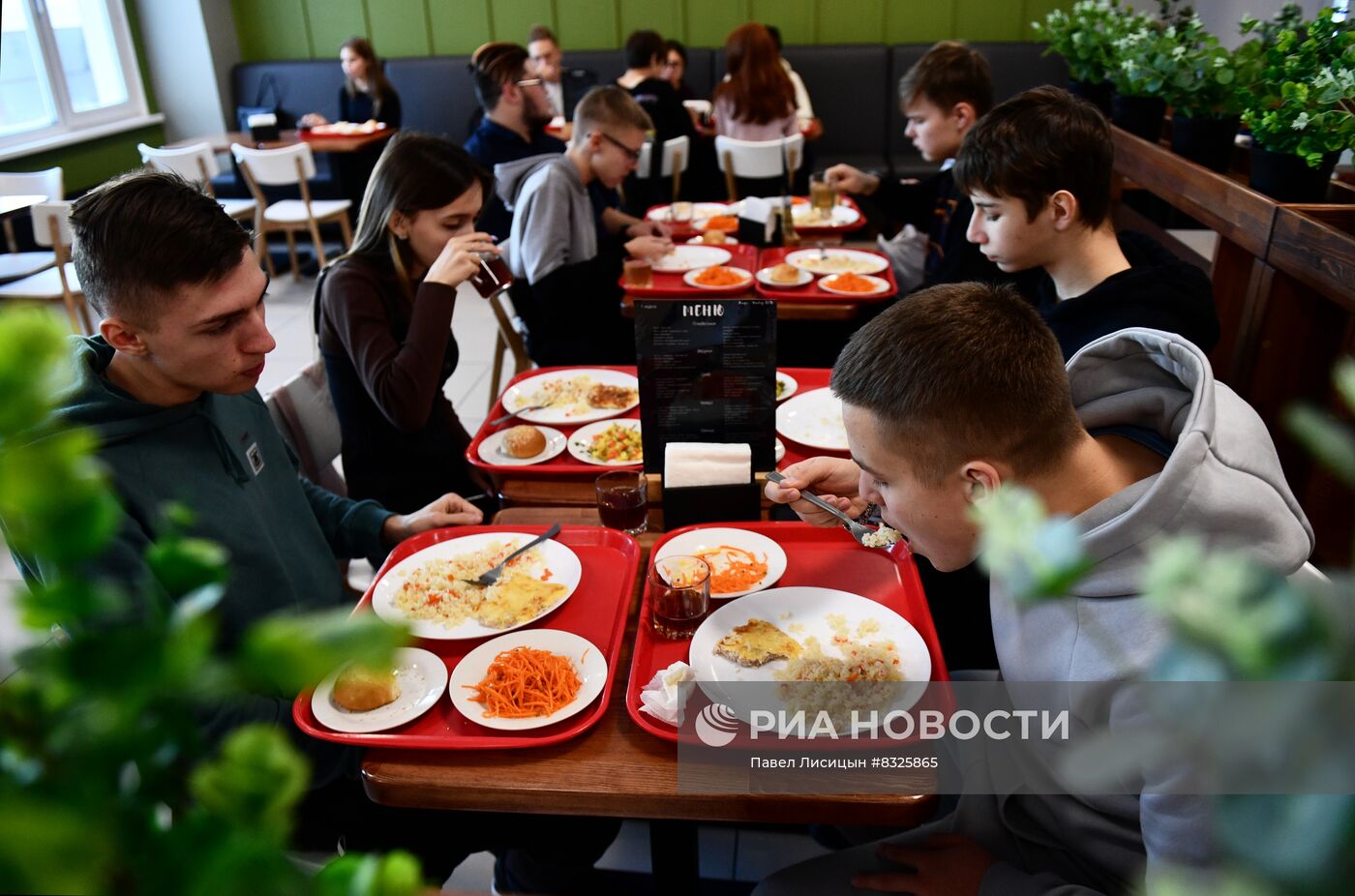 Победитель конкурса на лучшую школьную столовую среди городов-миллионников