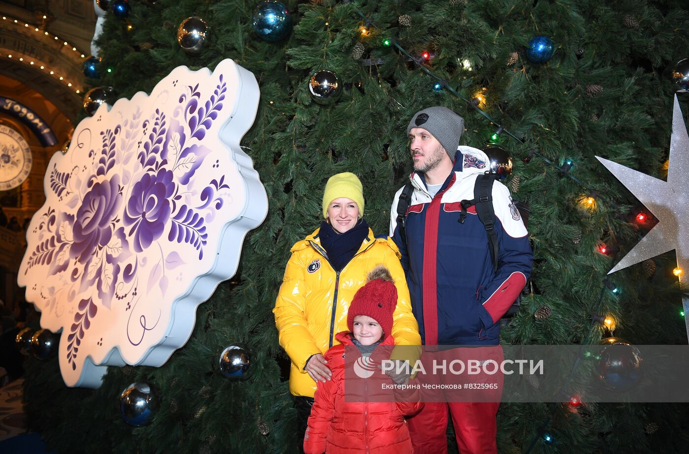 Открытие ГУМ-Катка и ГУМ-Ярмарки на Красной площади 