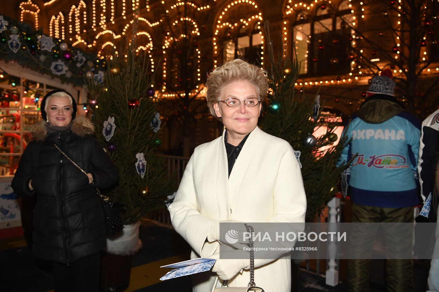 Открытие ГУМ-Катка и ГУМ-Ярмарки на Красной площади 