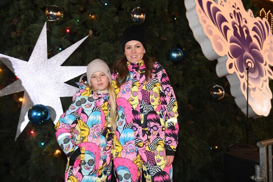 Открытие ГУМ-Катка и ГУМ-Ярмарки на Красной площади 