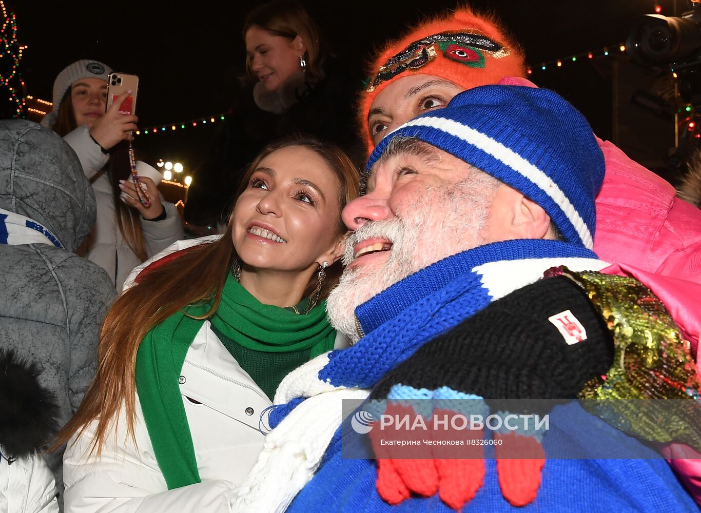 Открытие ГУМ-Катка и ГУМ-Ярмарки на Красной площади 