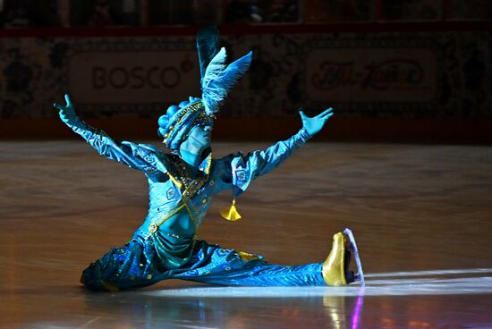 Открытие ГУМ-Катка и ГУМ-Ярмарки на Красной площади 