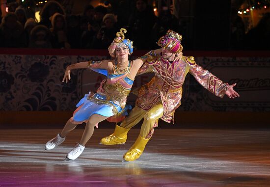 Открытие ГУМ-Катка и ГУМ-Ярмарки на Красной площади 