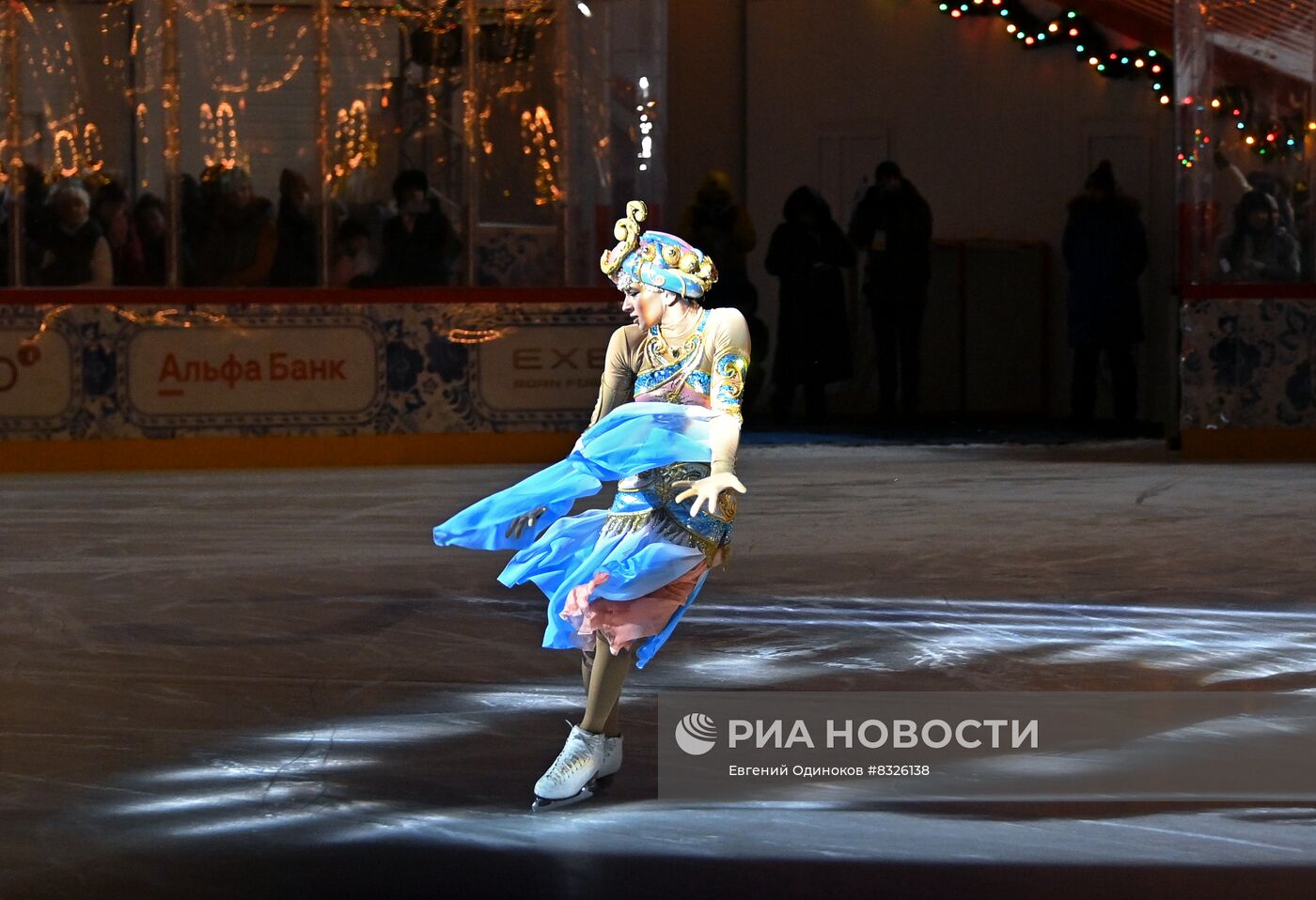 Открытие ГУМ-Катка и ГУМ-Ярмарки на Красной площади 
