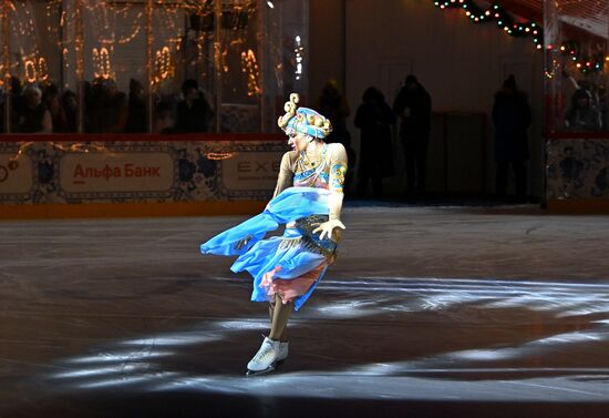 Открытие ГУМ-Катка и ГУМ-Ярмарки на Красной площади 