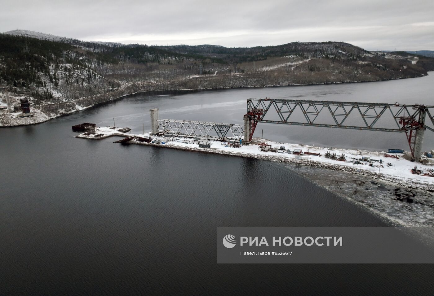 Строительство морского порта "Лавна" в Мурманской области