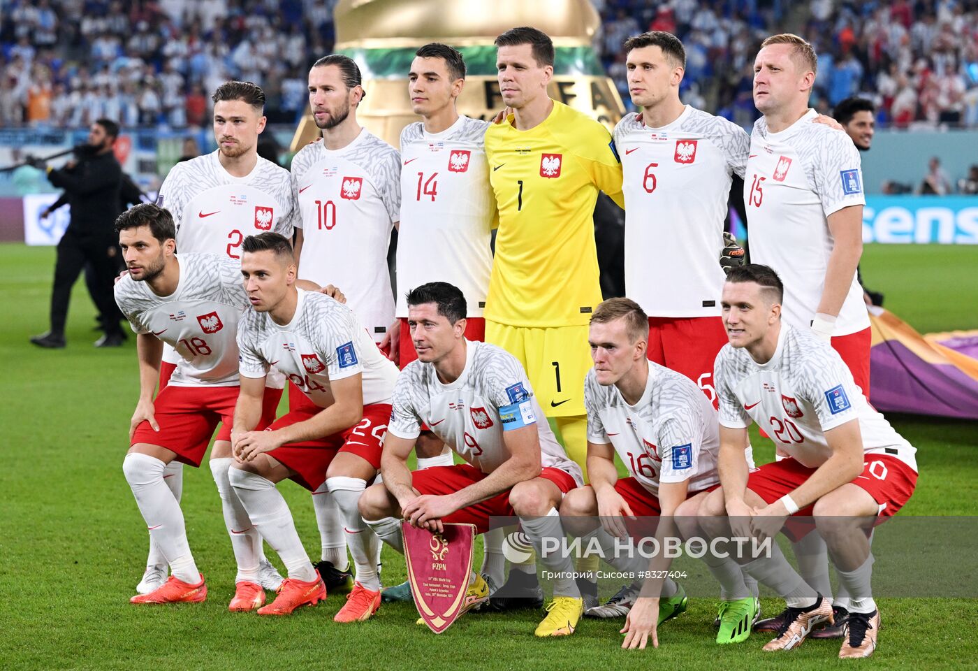 Футбол. ЧМ-2022. Матч Польша - Аргентина