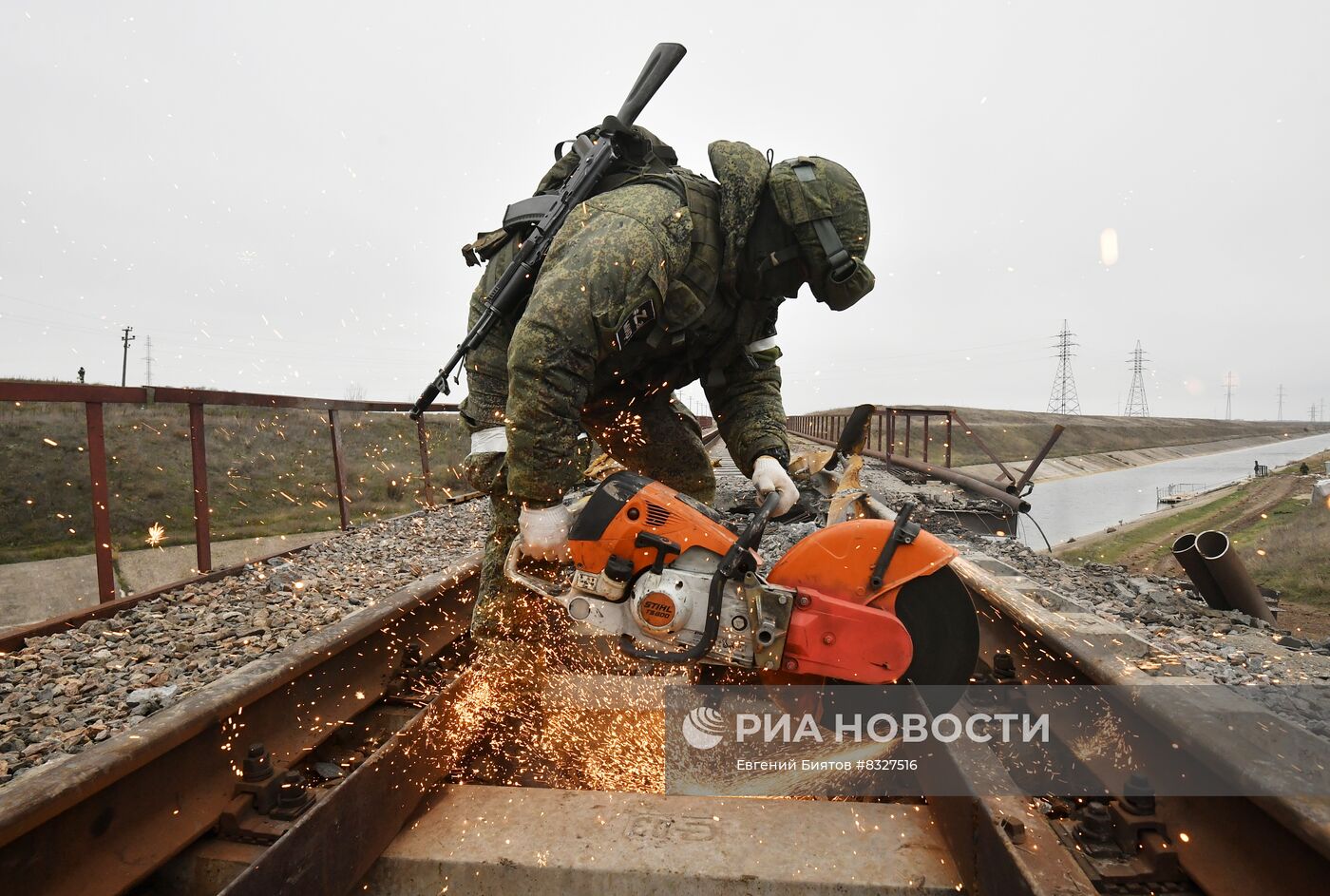 Работа железнодорожных войск в Херсонской области