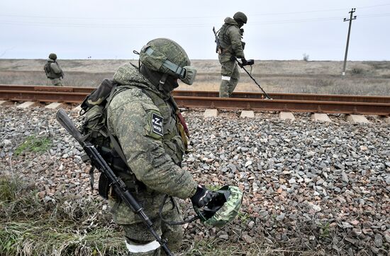 Работа железнодорожных войск в Херсонской области