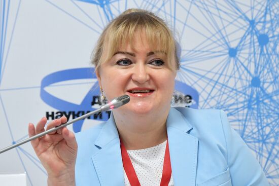 II КМУ-2022. Зачем производству научные сотрудники