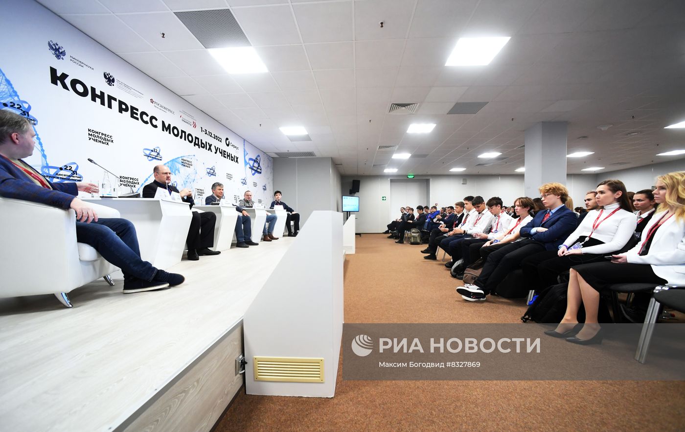 II КМУ-2022. Машинное обучение для разгадки тайн Вселенной